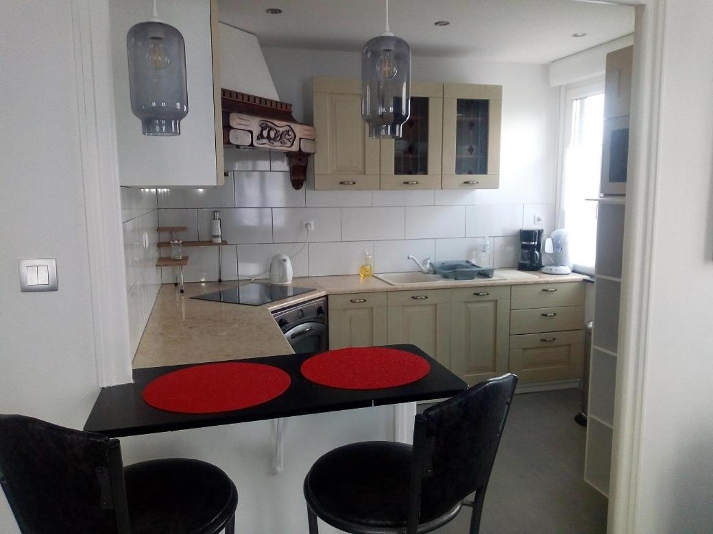 Batilly  La Maison Ecologique מראה חיצוני תמונה